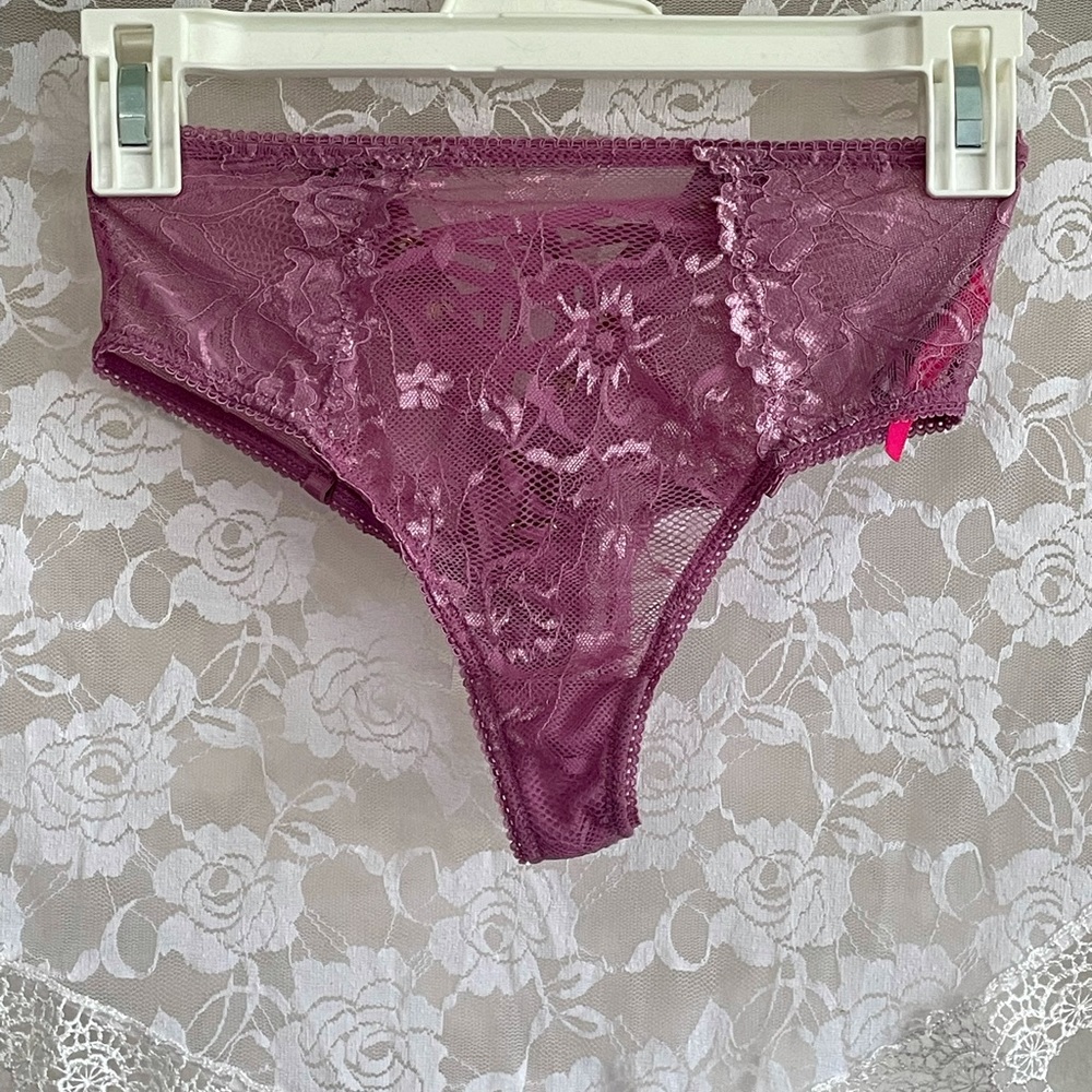 Lace-up Cheeky Lingerie